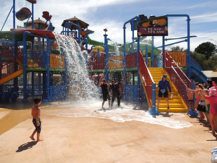 The Biggest Thing To Happen To Perth, Australia Outback Splash