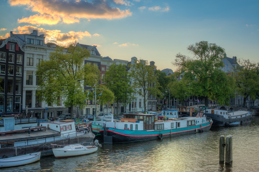 best places to visit in amsterdam with family