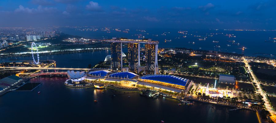 WHAT IT'S LIKE TO STAY AT THE MARINA BAY SANDS IN SINGAPORE