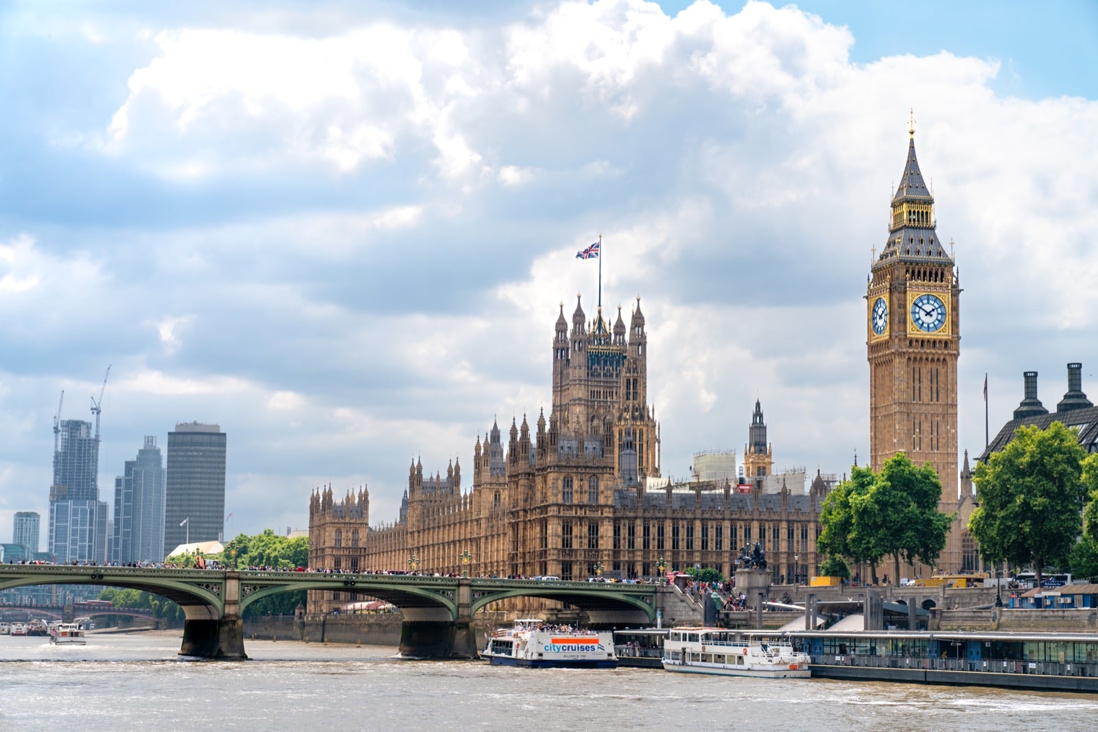 Golden Jubilee Bridges in London City Centre - Tours and Activities