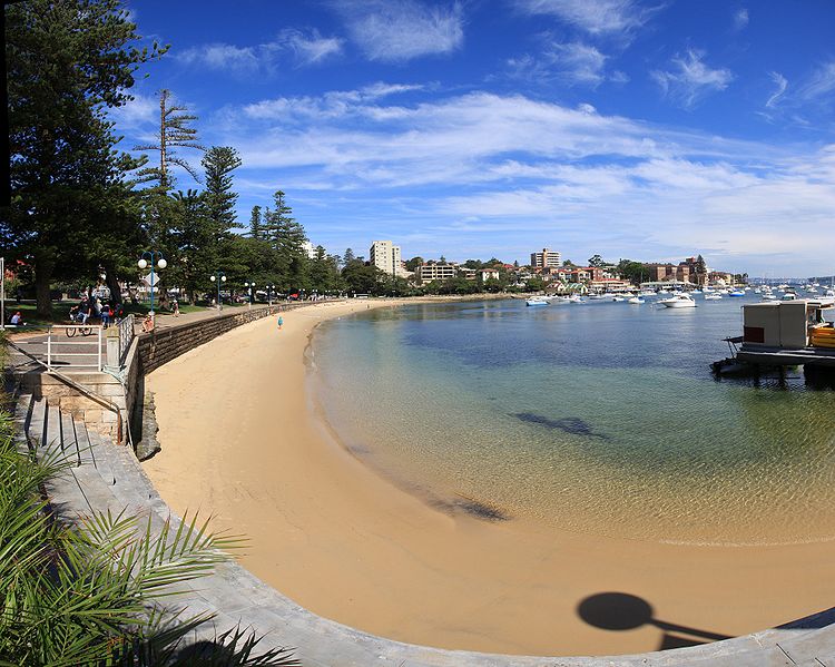 750px-Manly_sydney_harbour.jpg