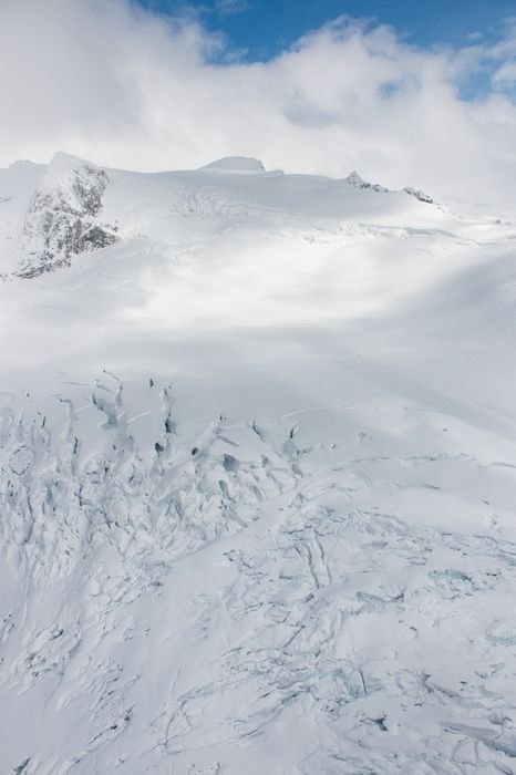 skagway helicopter tours glacier