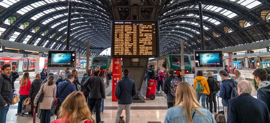 travel italy by train