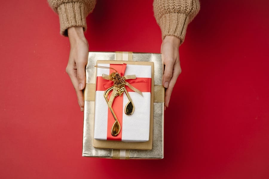 The 25 Best Retirement Gift Ideas Under $200 - Retirement Tips and Tricks