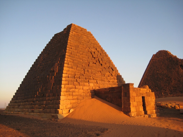 Ancient pyramids in Sudan.jpg