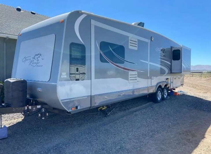 Planning an Off-Grid Motorhome Road Trip: Comfort, Power and Practical Tips