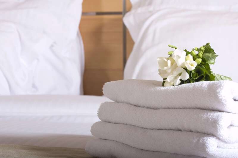 Hourly Hotels in New York: How to Book a Room for the Day Without Staying the Night