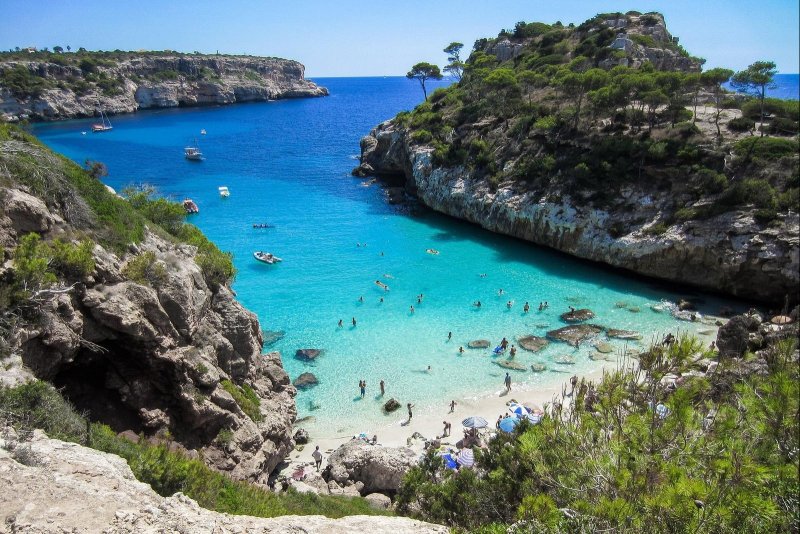 Why Rent a Villa in Mallorca?
