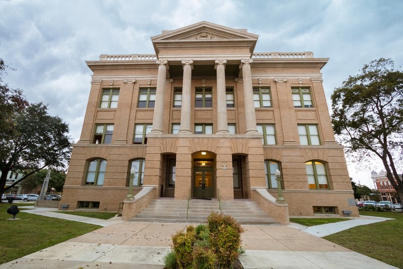 Georgetown: The Most Beautiful Town Square In Texas?
