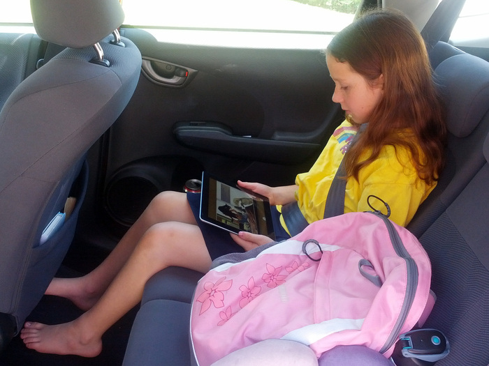 Gwenna_in_car_2.jpg
