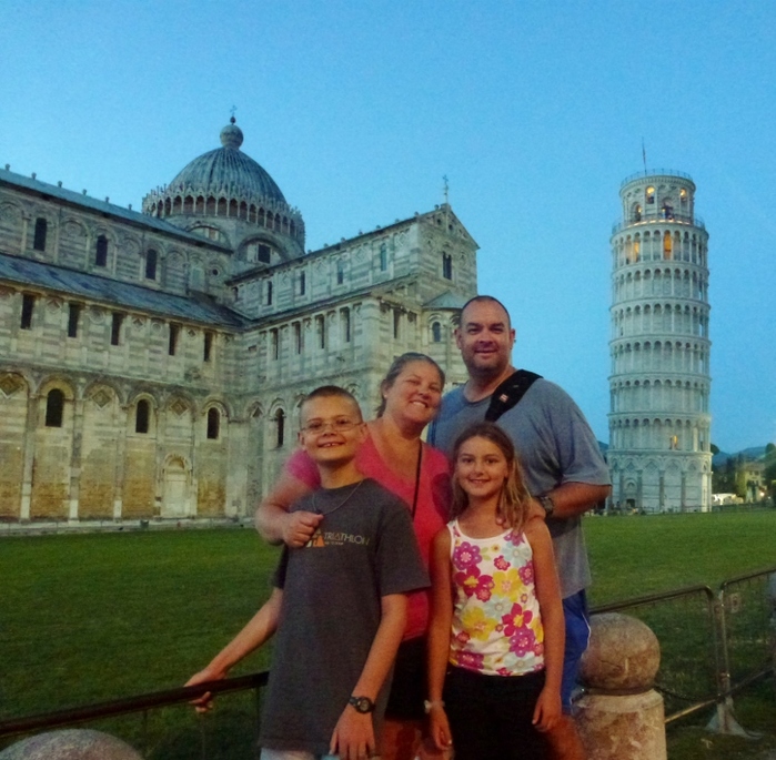 Pisa_Italy_WagonersAbroad_800x783.jpg
