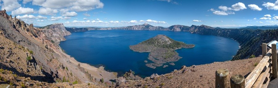 Crater Lake, Oregon, USA